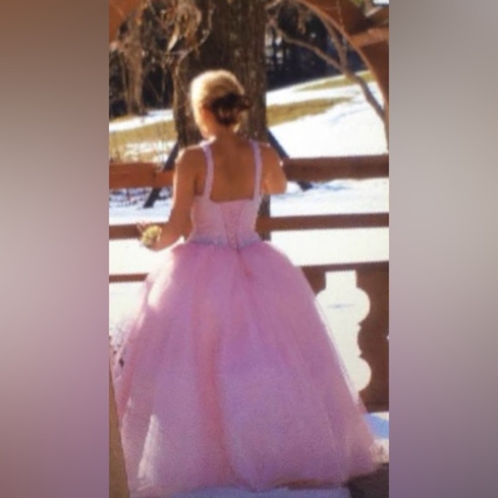 Prom dress - Picture 6 of 10